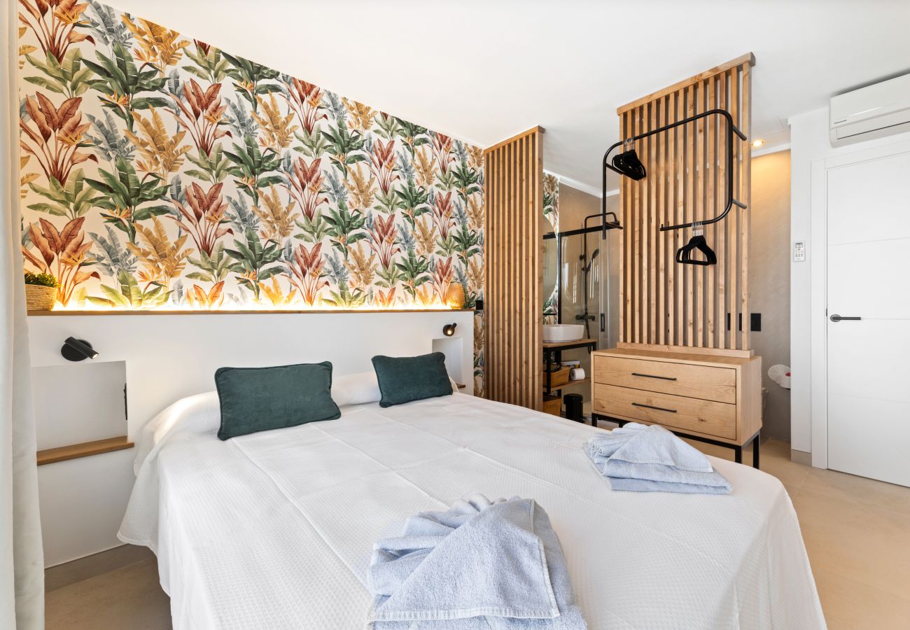 House in Puerto del Carmen - Casa Kiwi by Escape Home