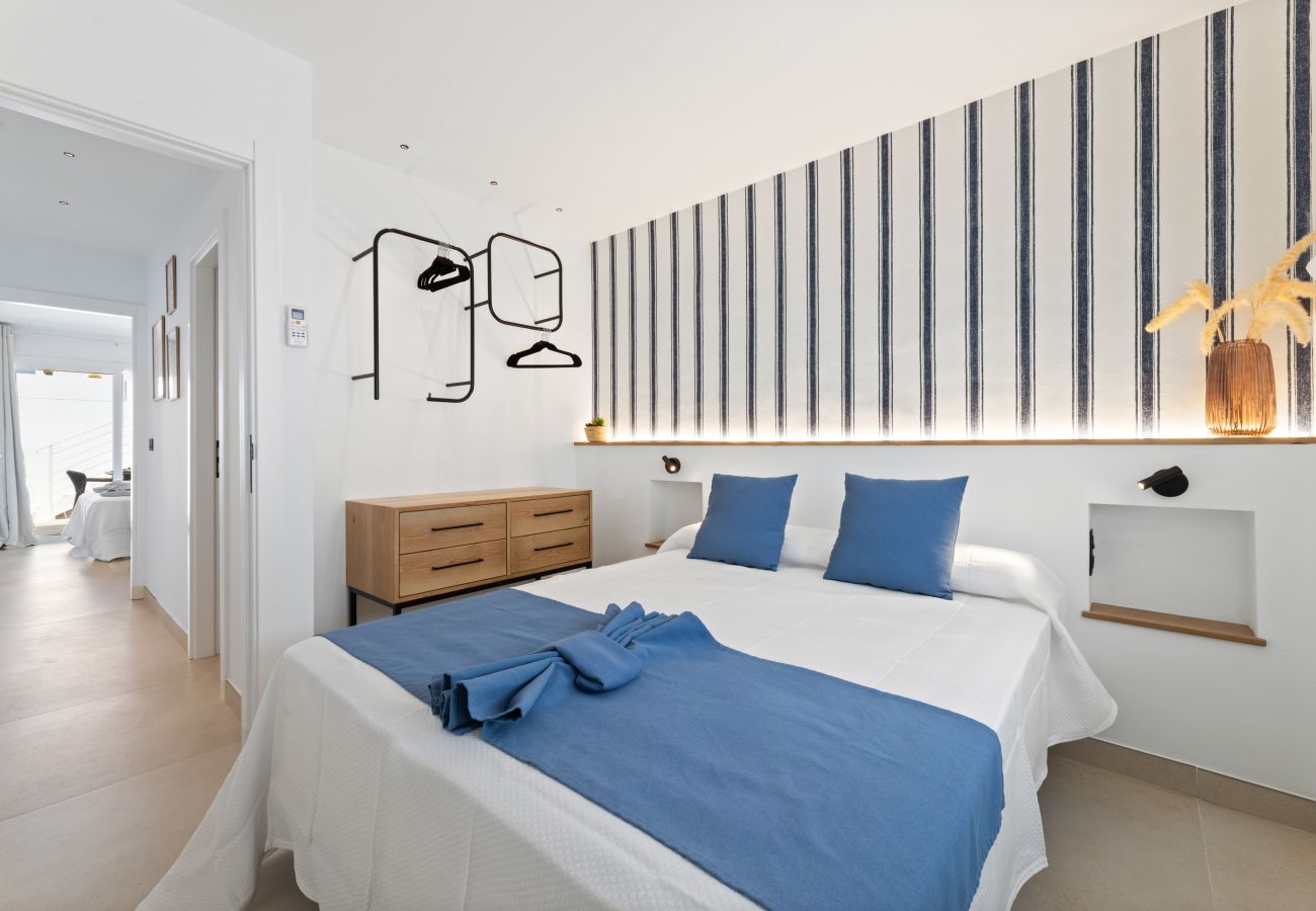 House in Puerto del Carmen - Casa Kiwi by Escape Home
