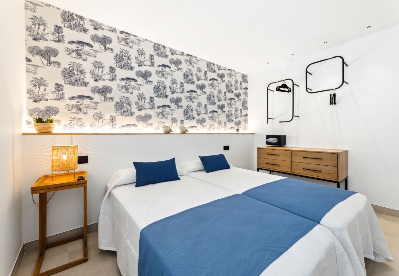 House in Puerto del Carmen - Casa Kiwi by Escape Home