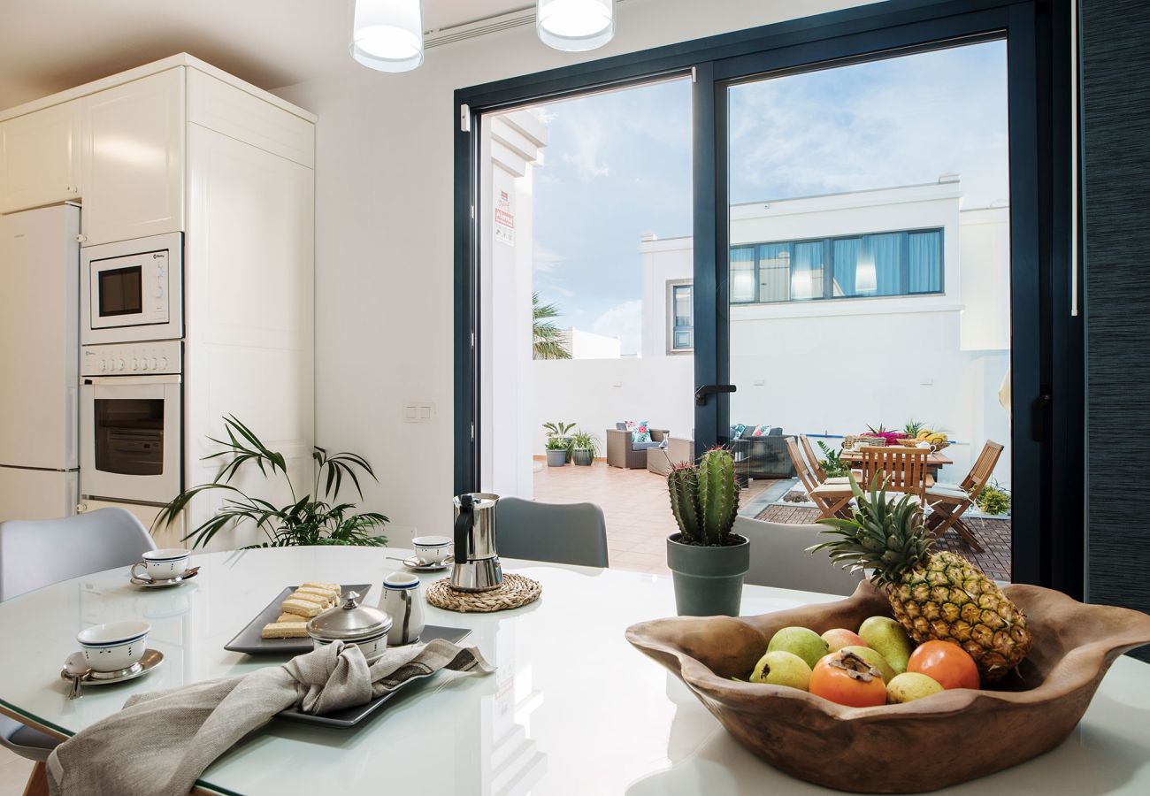 Villa in Playa Blanca - Casa Clara by  Escapehome