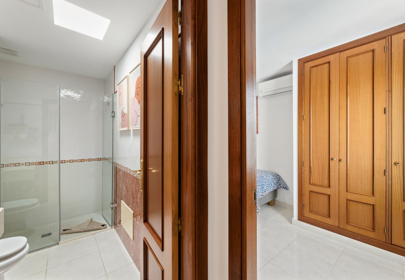 Villa in Playa Blanca - Casa Clara by  Escapehome
