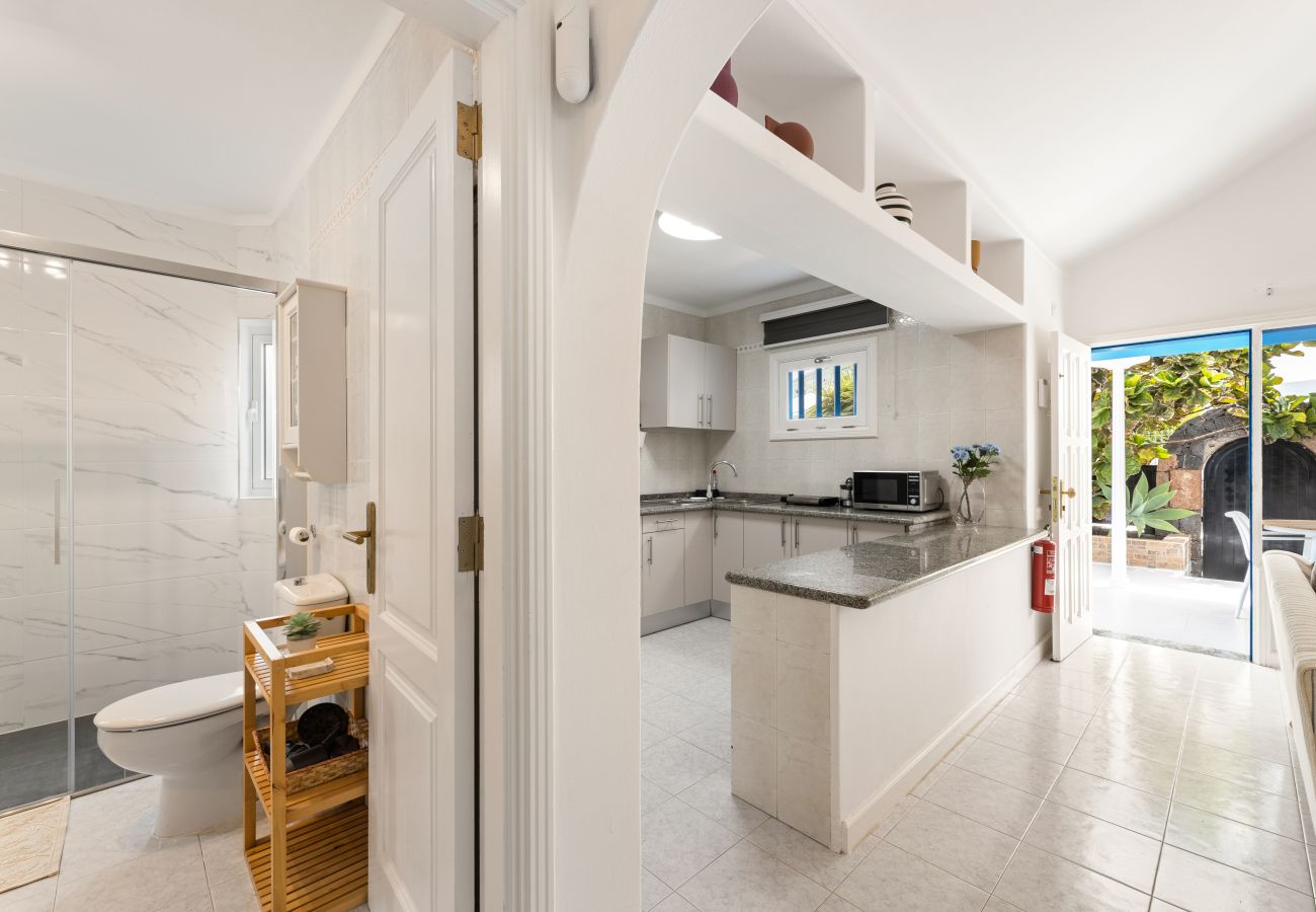Bungalow in Puerto del Carmen -  Paraíso Marino by EscapeHome 