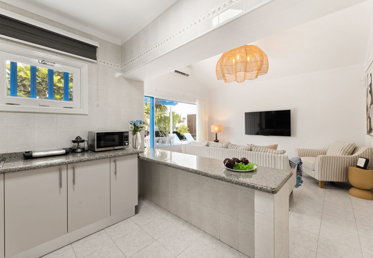 Bungalow in Puerto del Carmen -  Paraíso Marino by EscapeHome 