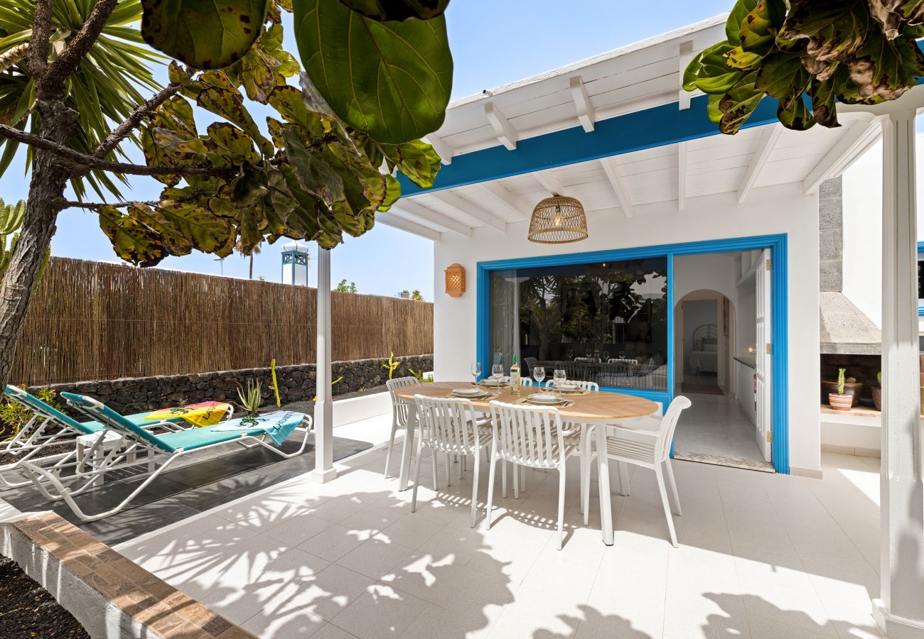 Bungalow in Puerto del Carmen -  Paraíso Marino by EscapeHome 