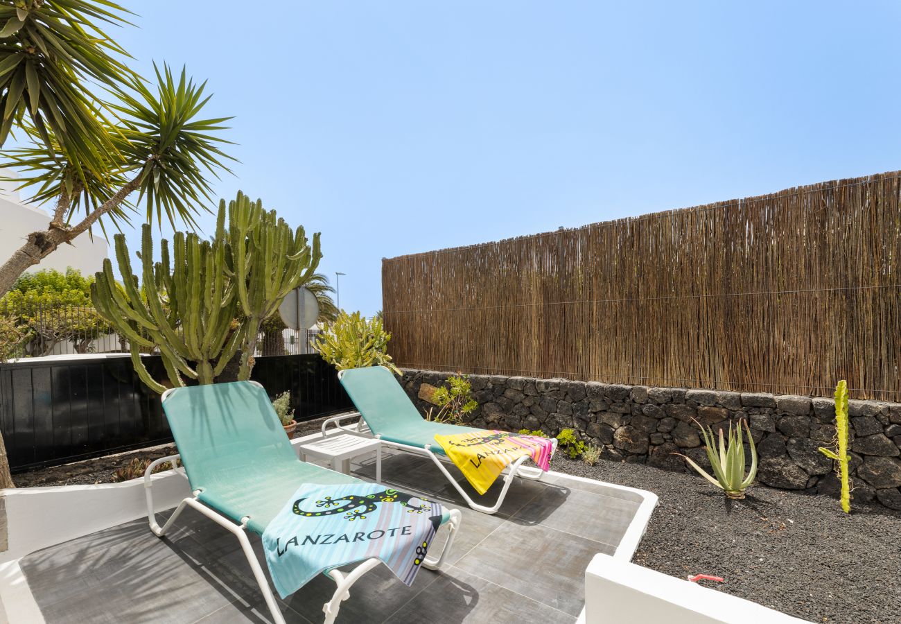 Bungalow in Puerto del Carmen -  Paraíso Marino by EscapeHome 
