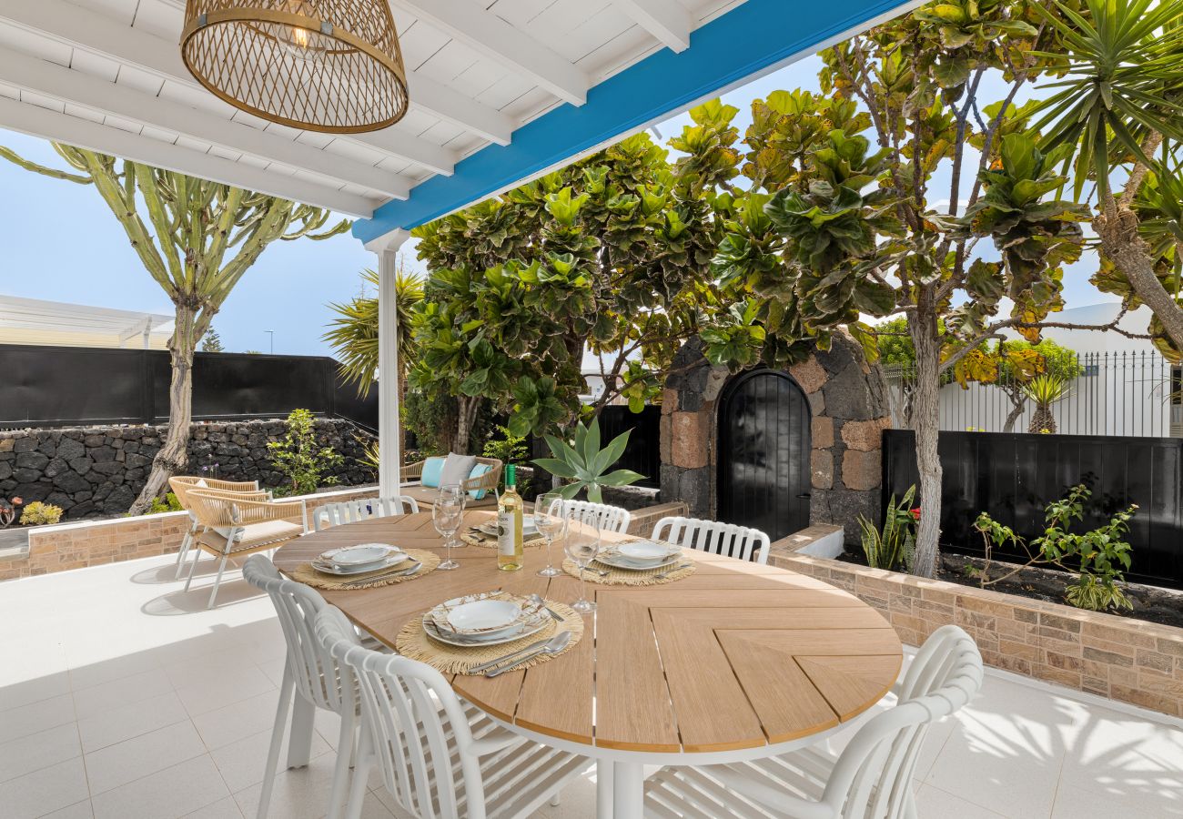 Bungalow in Puerto del Carmen -  Paraíso Marino by EscapeHome 