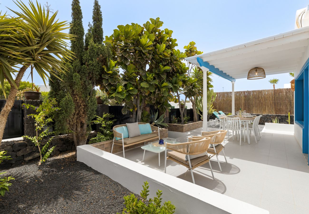 Bungalow in Puerto del Carmen -  Paraíso Marino by EscapeHome 