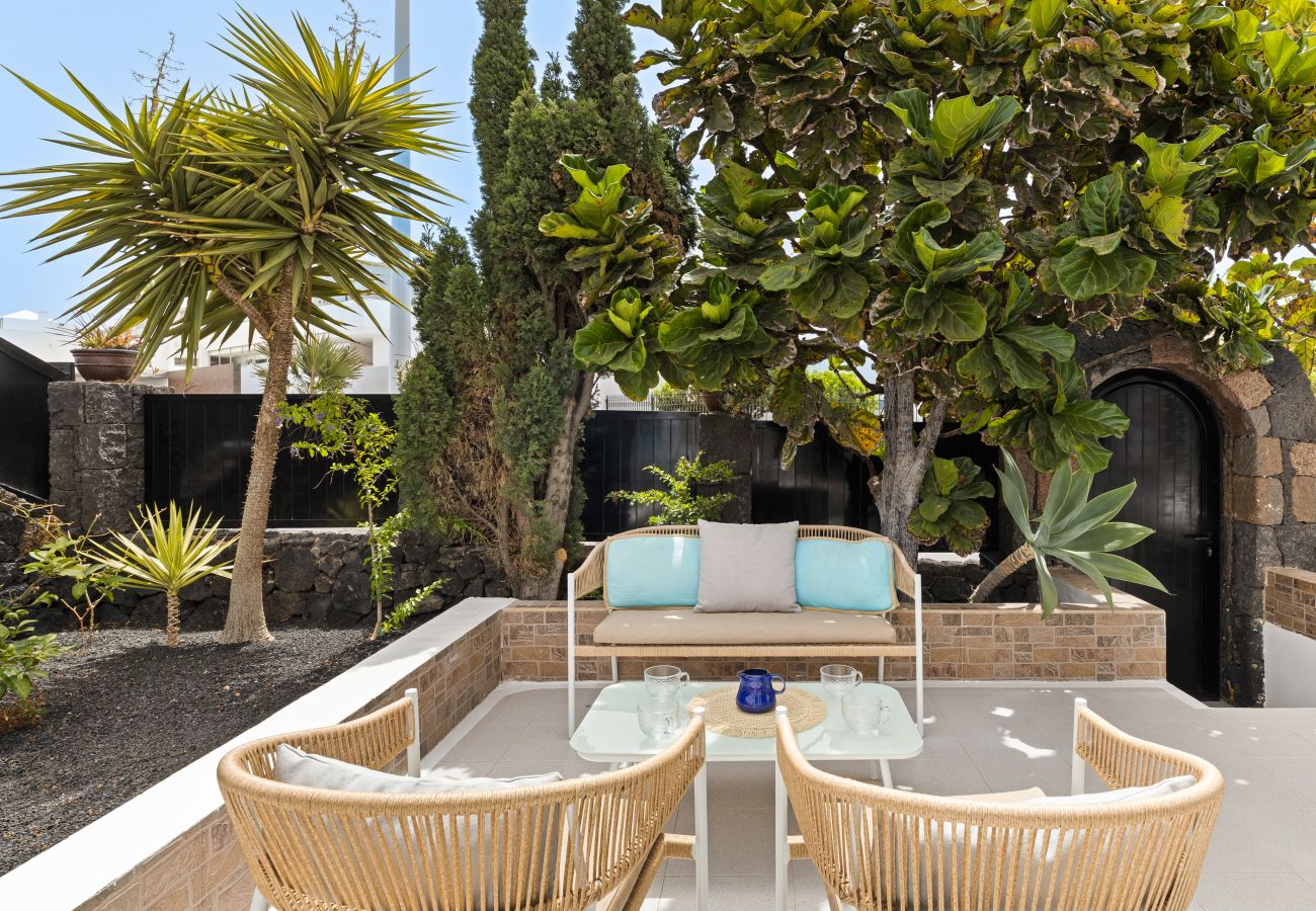 Bungalow in Puerto del Carmen -  Paraíso Marino by EscapeHome 