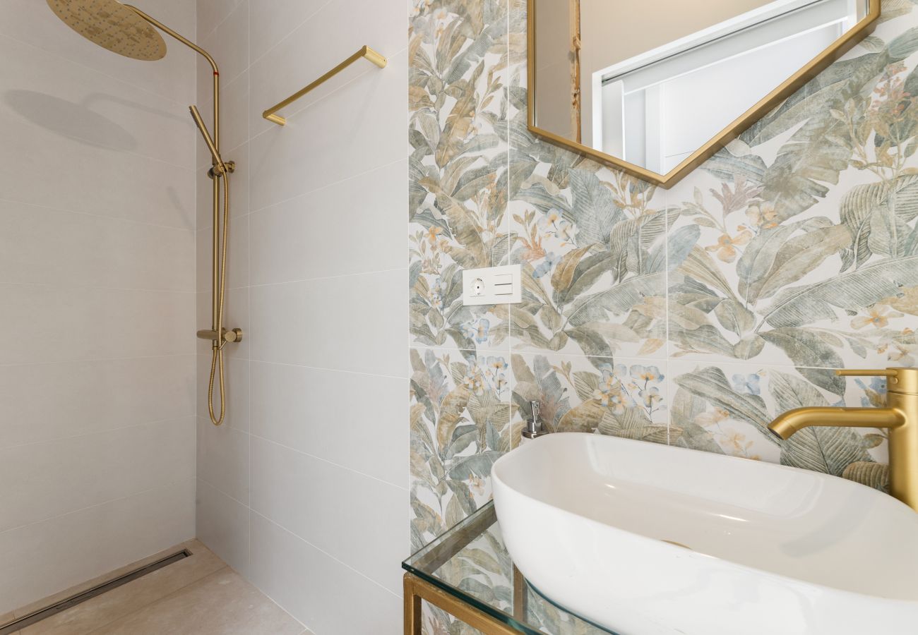 Apartment in Arrieta  - Ocean Confort (PB) by Escape Home
