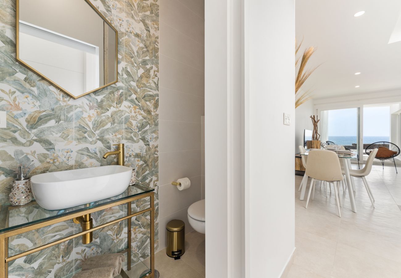 Apartment in Arrieta  - Ocean Confort (PB) by Escape Home