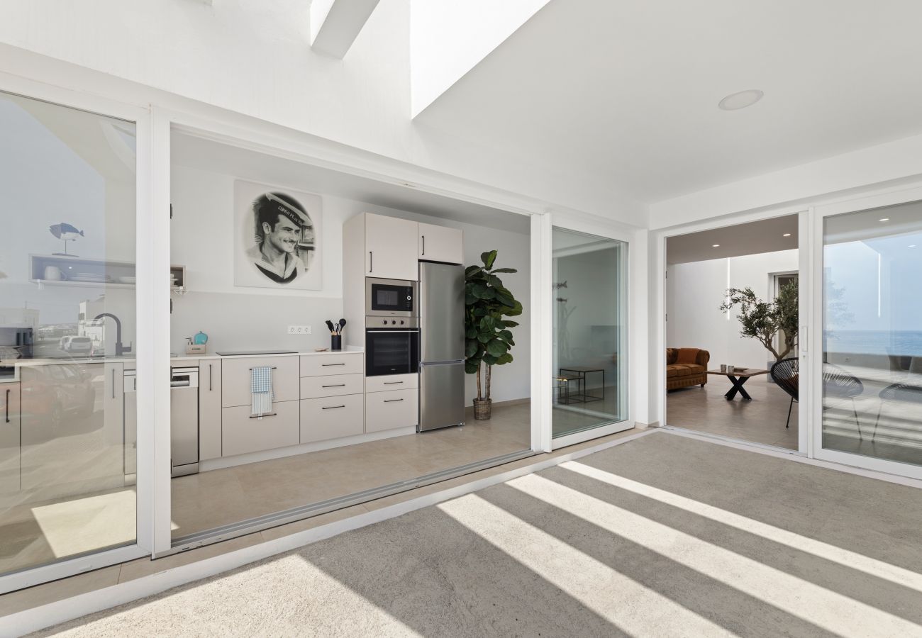 Apartment in Arrieta  - Ocean Confort (PB) by Escape Home