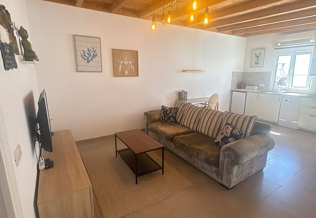 Apartment in Tías - Apartamento Alma 2 by Escape Home 