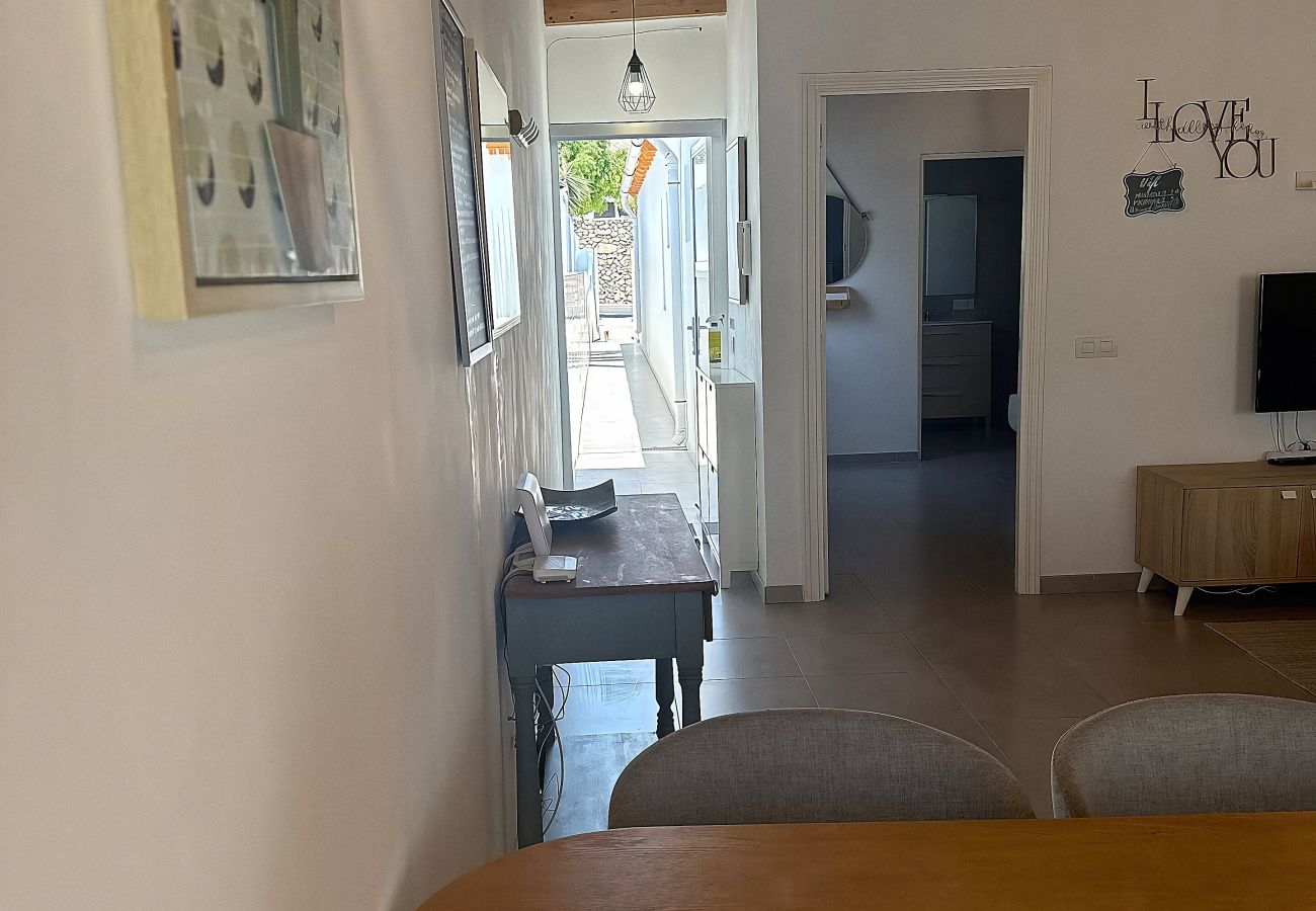 Apartment in Tías - Apartamento Alma 2 by Escape Home 