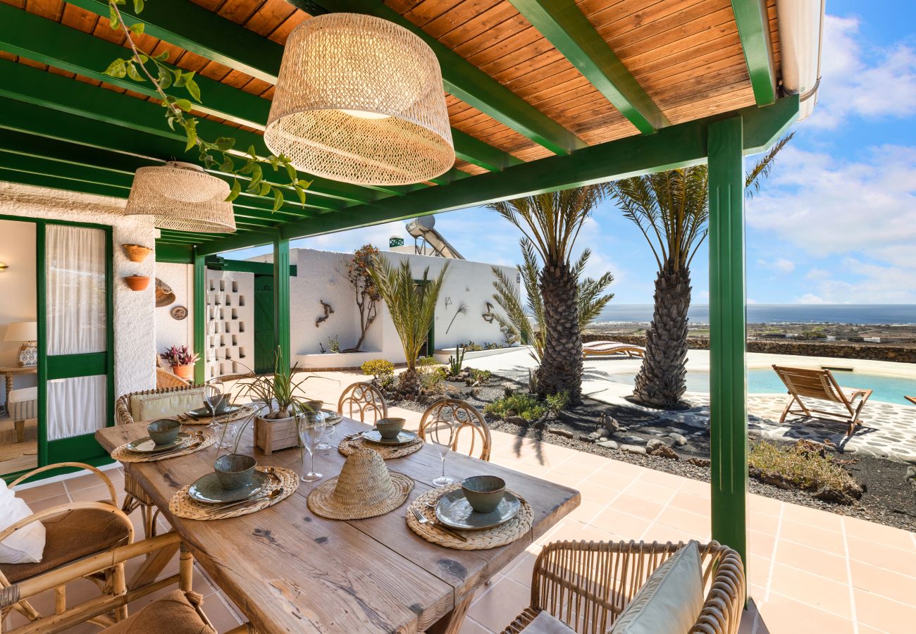 Villa à Tías - Villa Los Aljibes by Escape Home