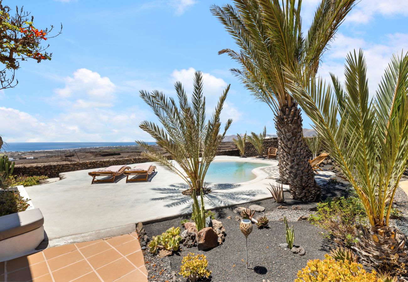 Villa à Tías - Villa Los Aljibes by Escape Home