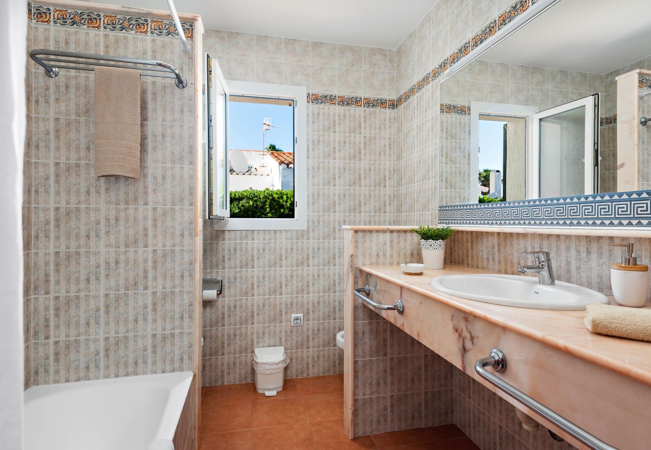 Villa em Cap d´Artruix - Villas Begonias by Escape Home