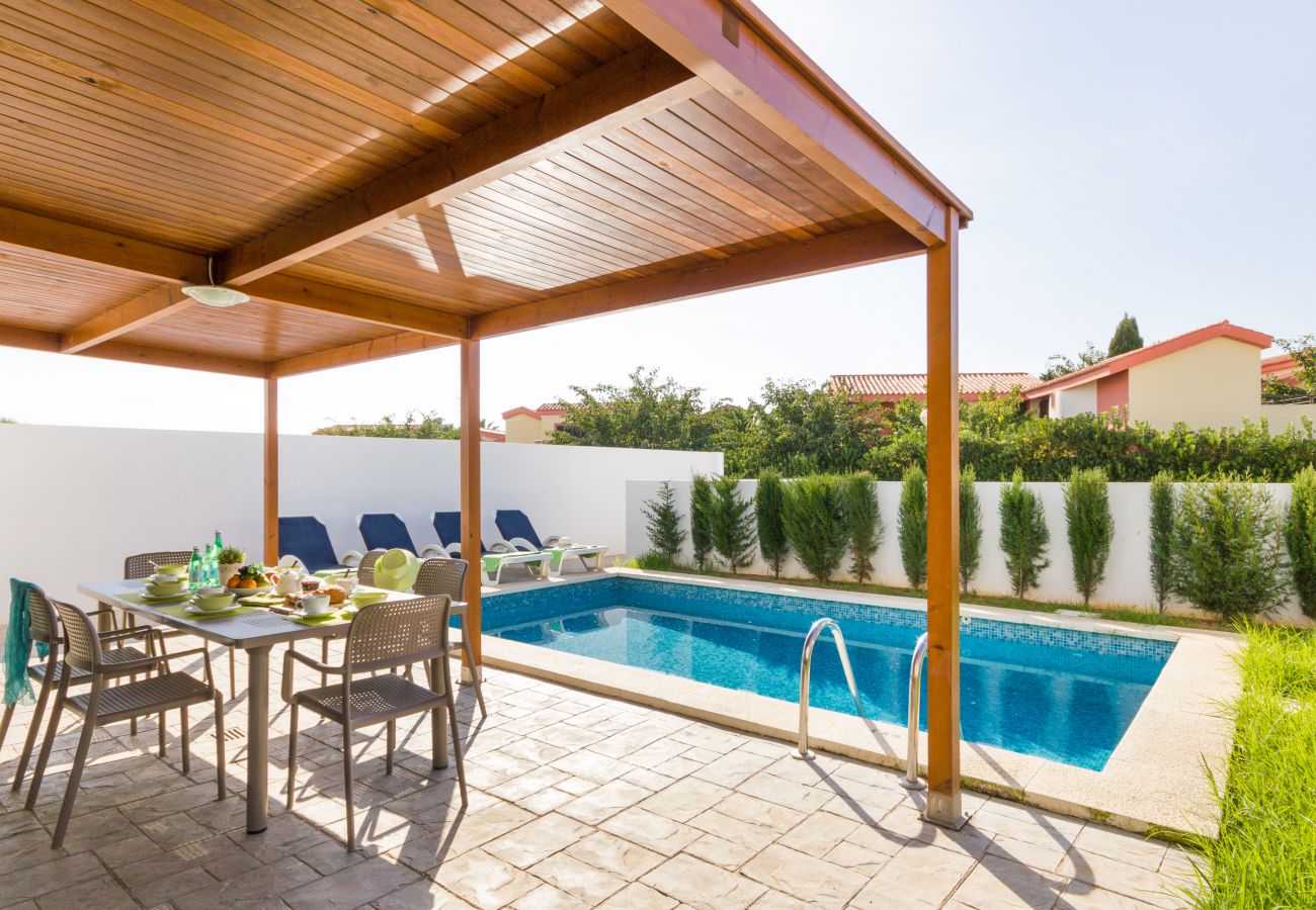 Villa em Cala´n Bosch - Villa Melody by Escape Home