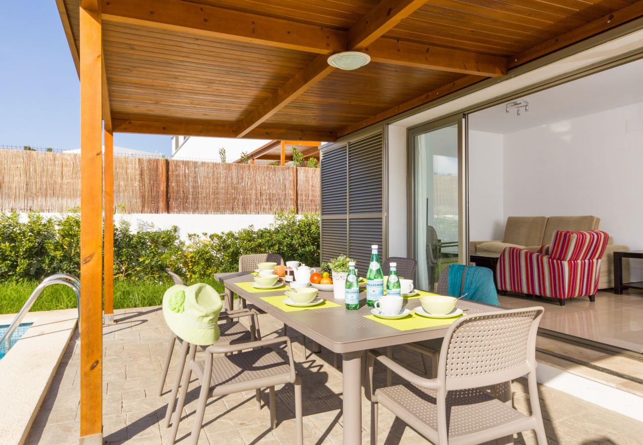 Villa em Cala´n Bosch - Villa Melody by Escape Home