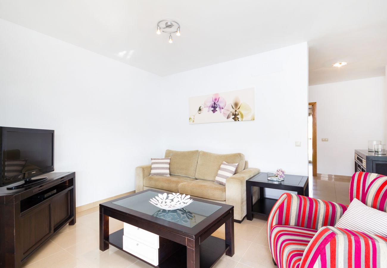 Villa em Cala´n Bosch - Villa Melody by Escape Home