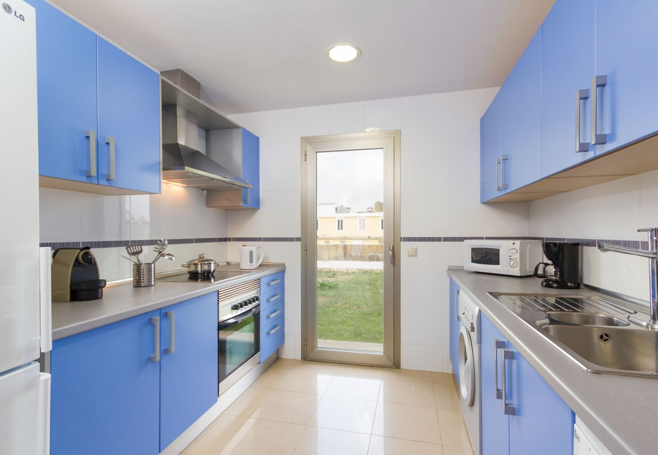 Villa em Cala´n Bosch - Villa Melody by Escape Home