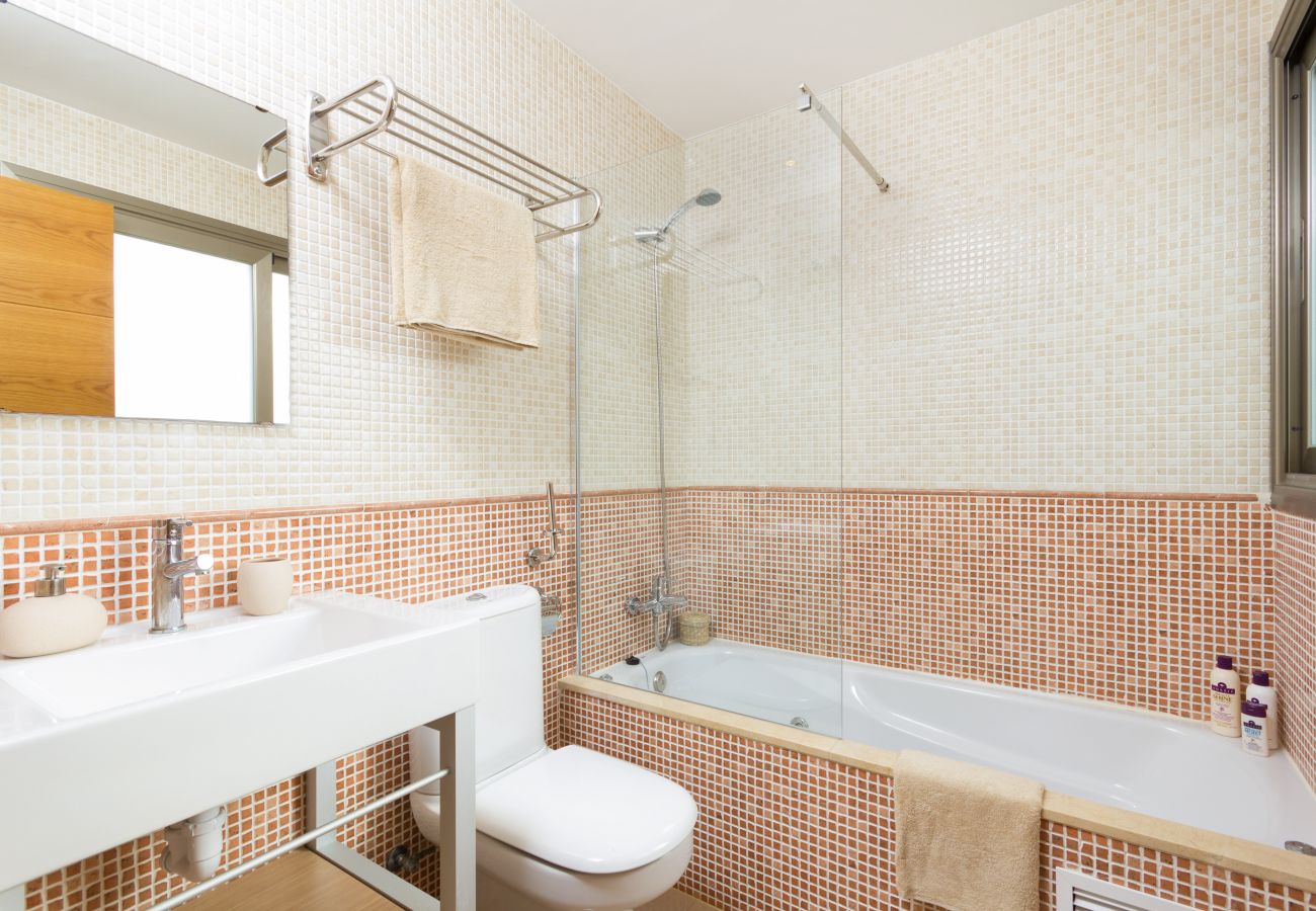 Villa em Cala´n Bosch - Villa Melody by Escape Home