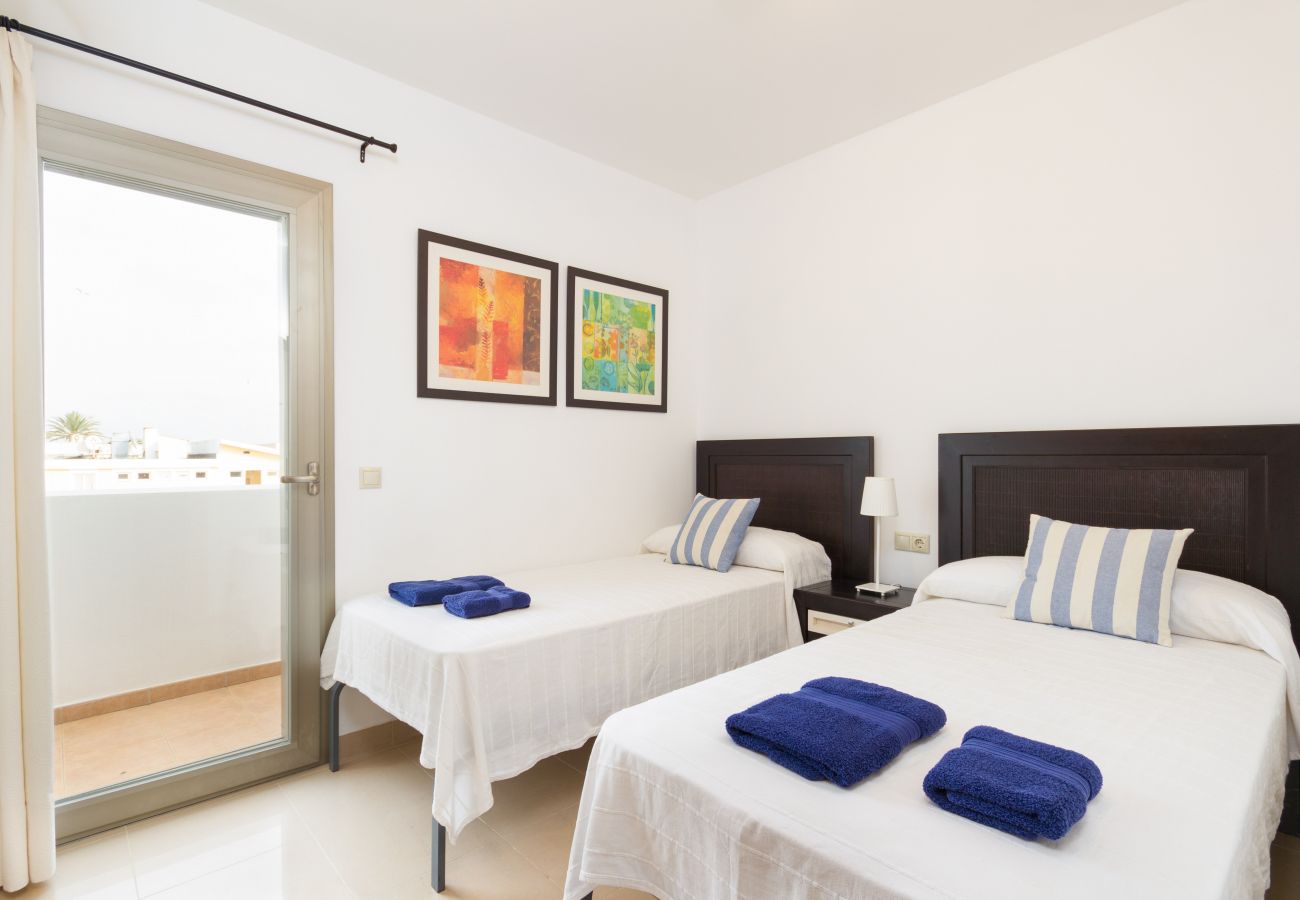 Villa em Cala´n Bosch - Villa Melody by Escape Home