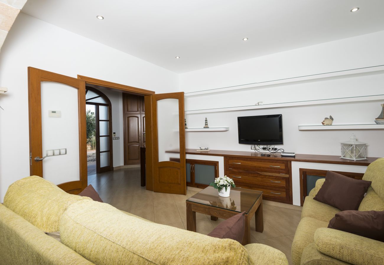 Villa em Cala´n Blanes - Villa S'amarador by Escape Home