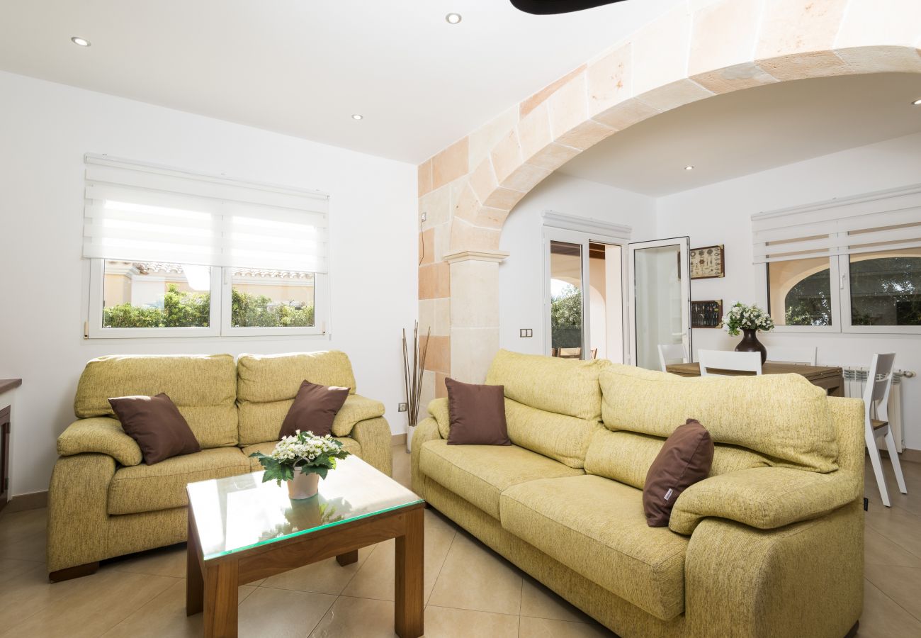 Villa em Cala´n Blanes - Villa S'amarador by Escape Home