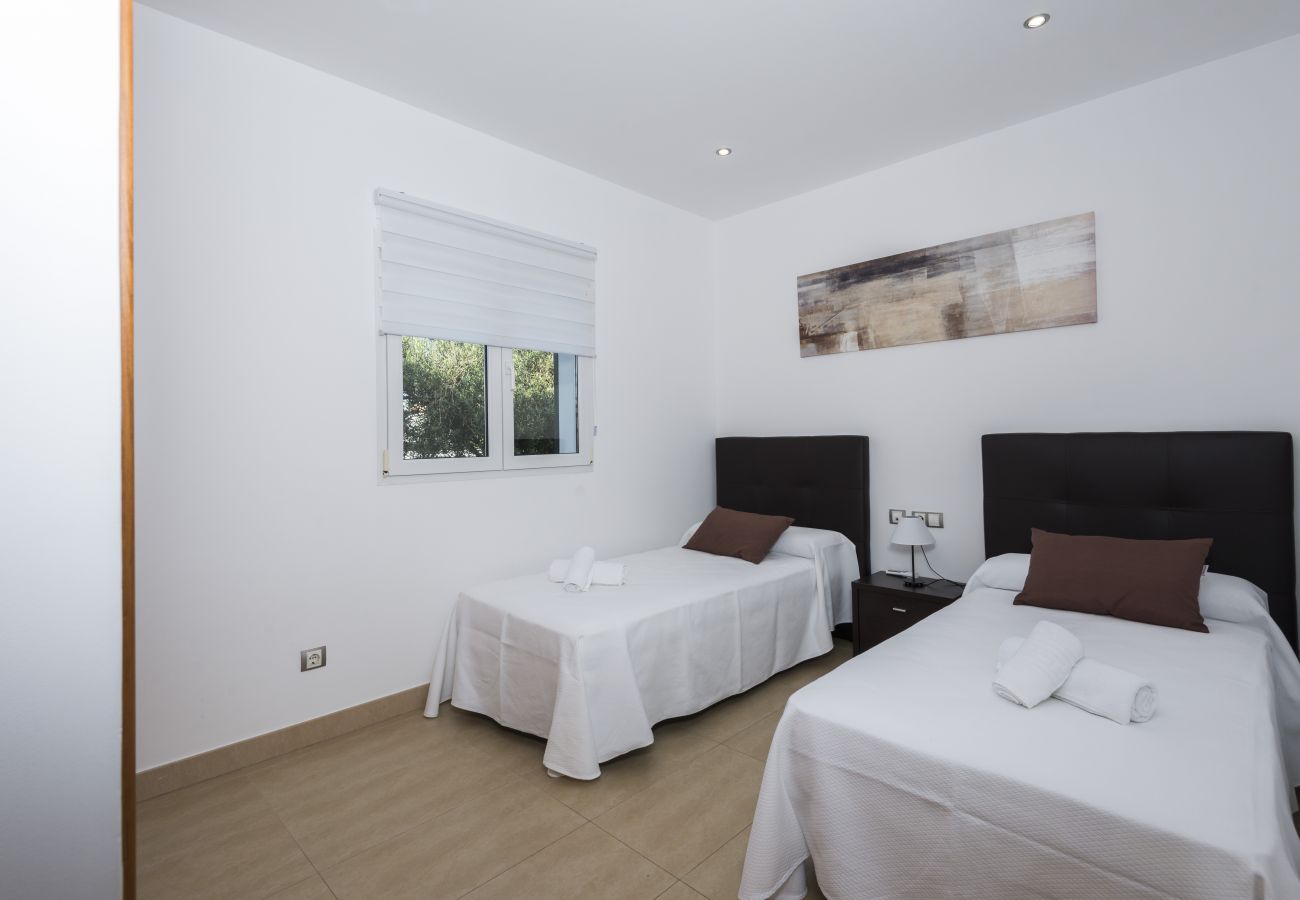 Villa em Cala´n Blanes - Villa S'amarador by Escape Home