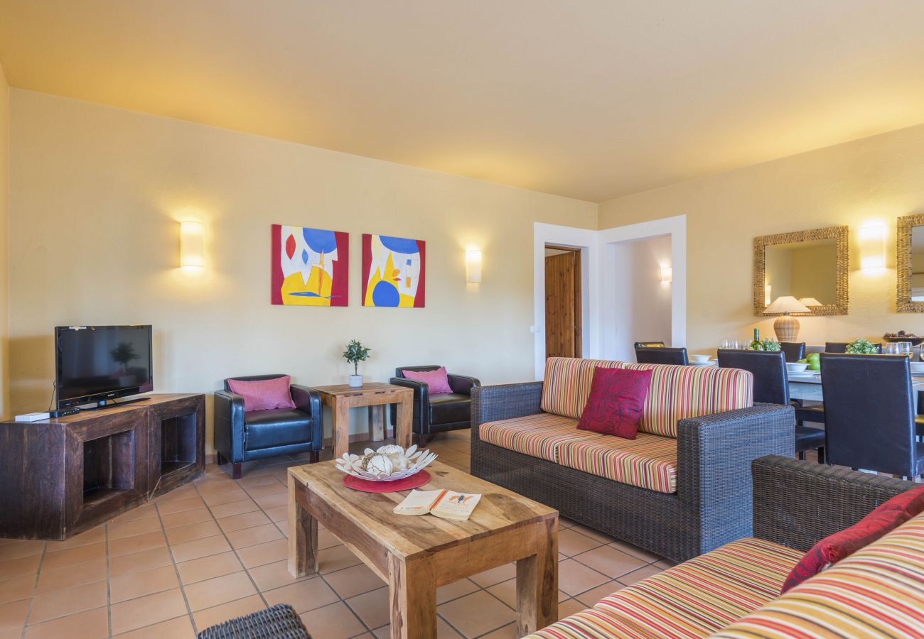 Villa em Santo Tomas - Villa Gabriela by Escape Home
