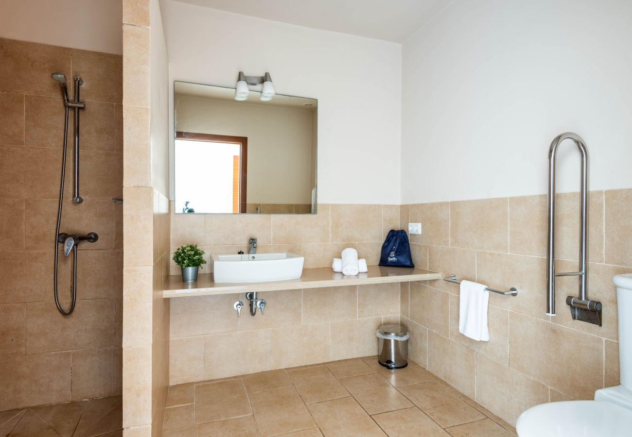 Villa em Santo Tomas - Villa Lola by Escape Home