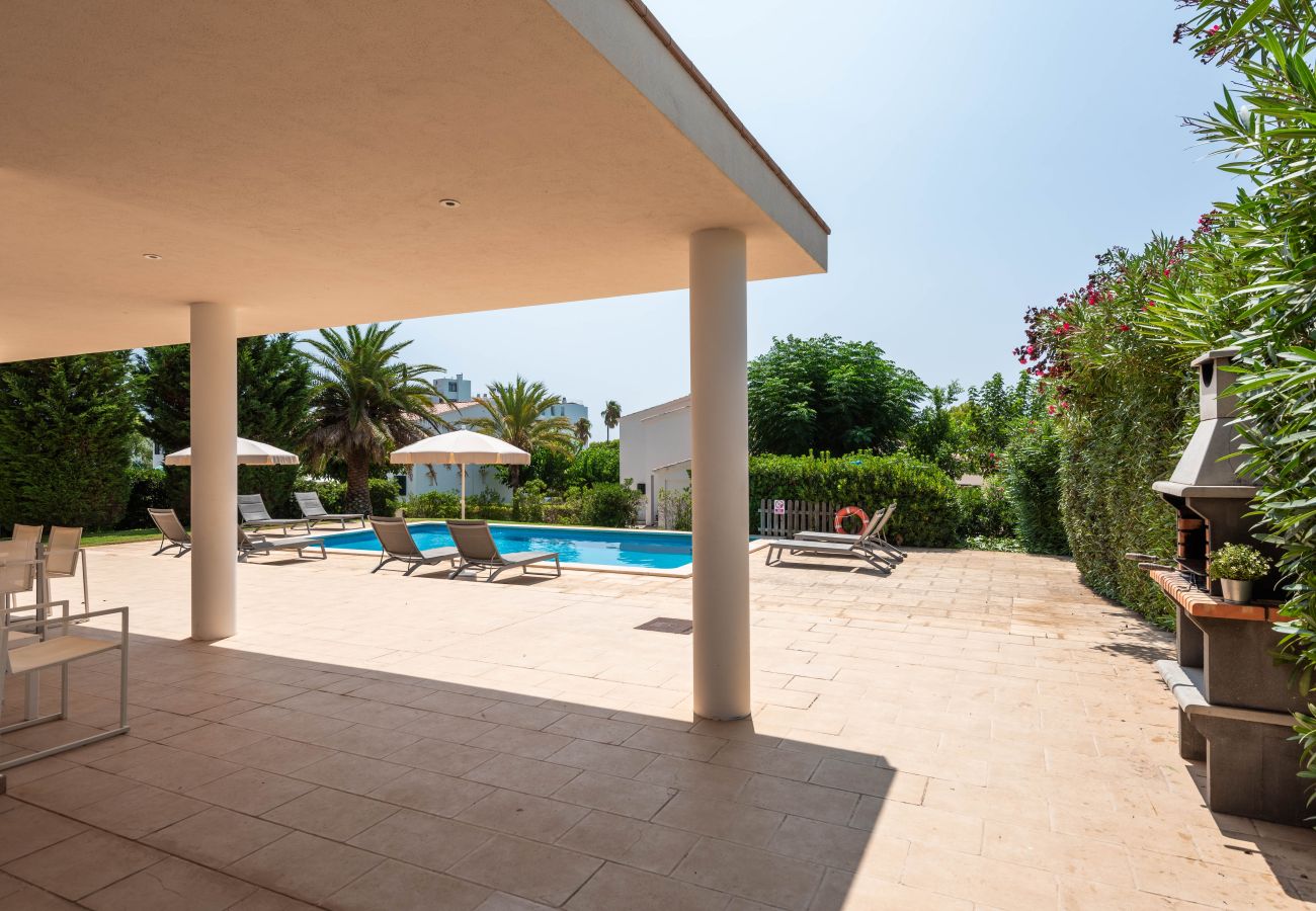 Villa em Santo Tomas - Villa Lola by Escape Home