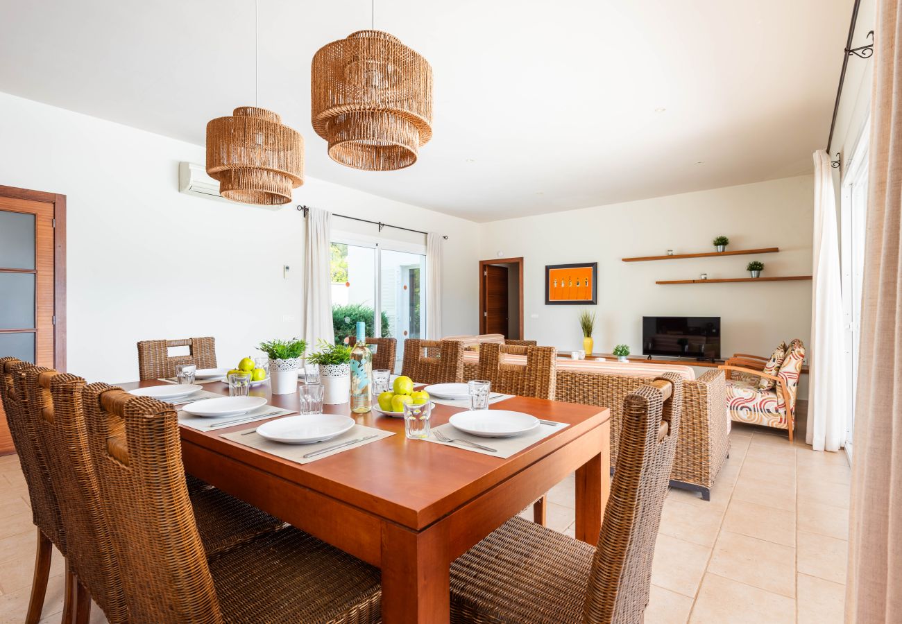 Villa em Santo Tomas - Villa Lola by Escape Home