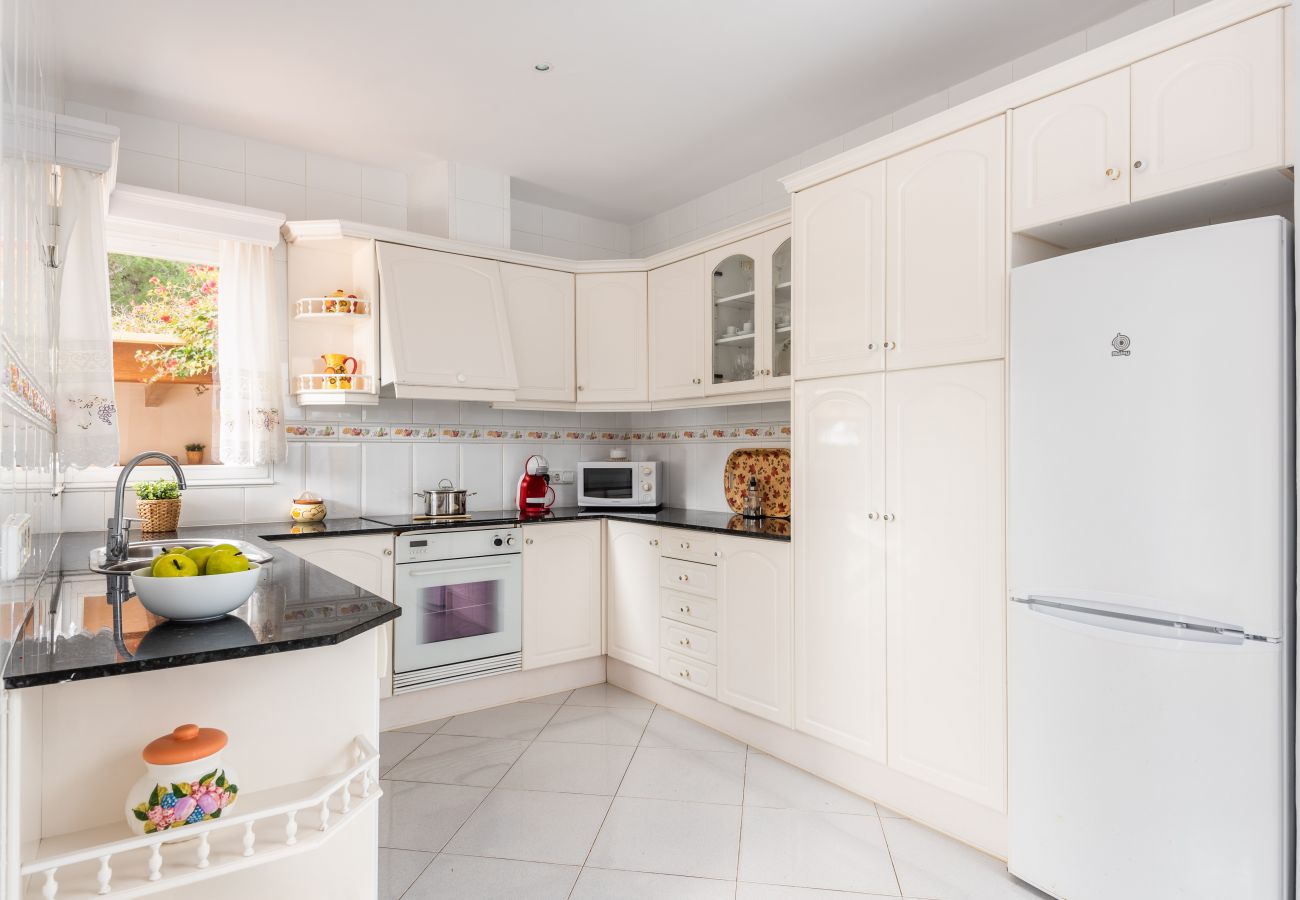 Villa em Cala Blanca - Villa Moll Moll by Escape Home