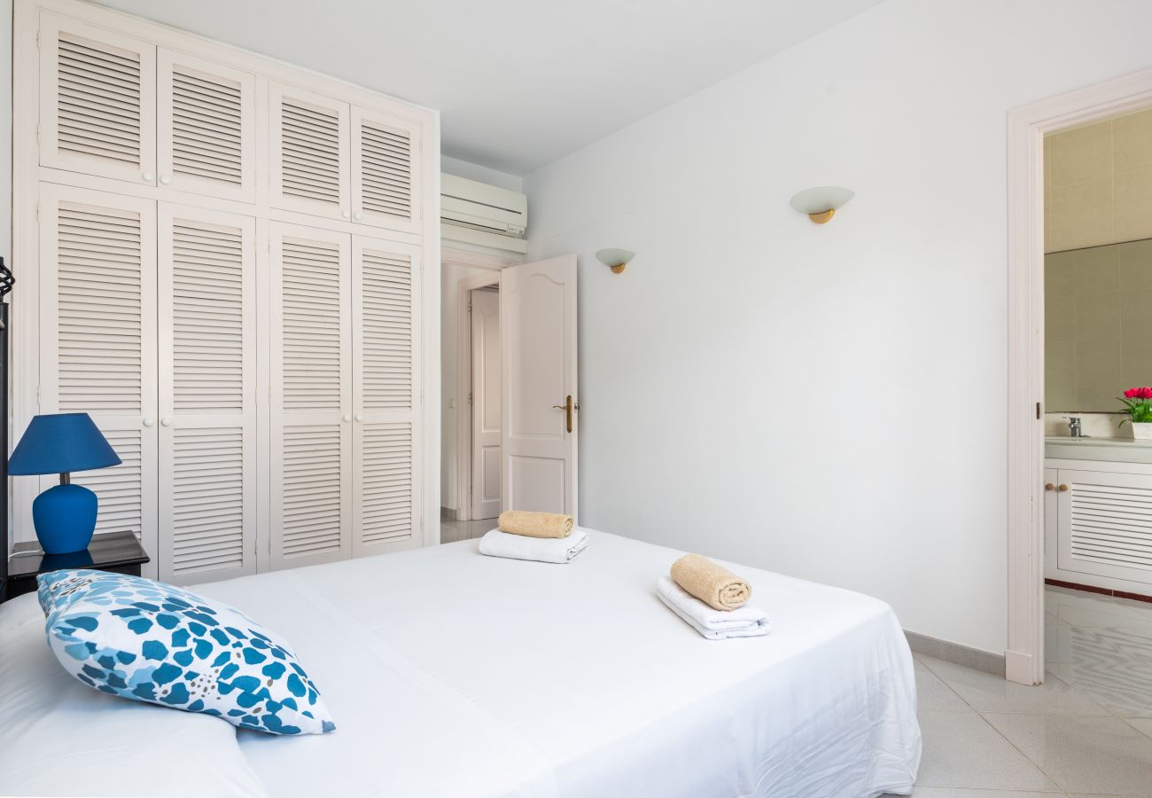 Villa em Cala Blanca - Villa Moll Moll by Escape Home