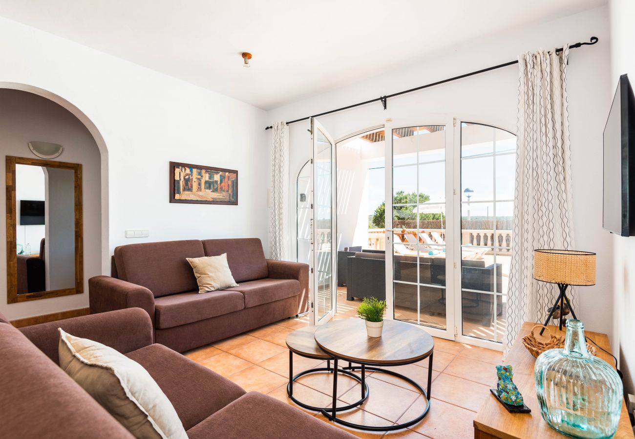 Villa em Calan Porter - Villa Rouss by Escape Home