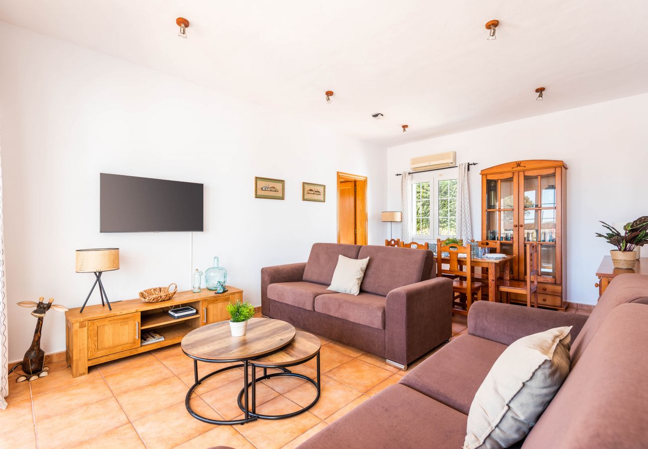 Villa em Calan Porter - Villa Rouss by Escape Home