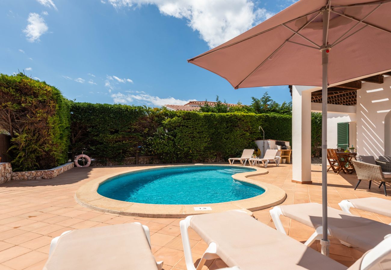 Villa em Calan Porter - Villa Rouss by Escape Home
