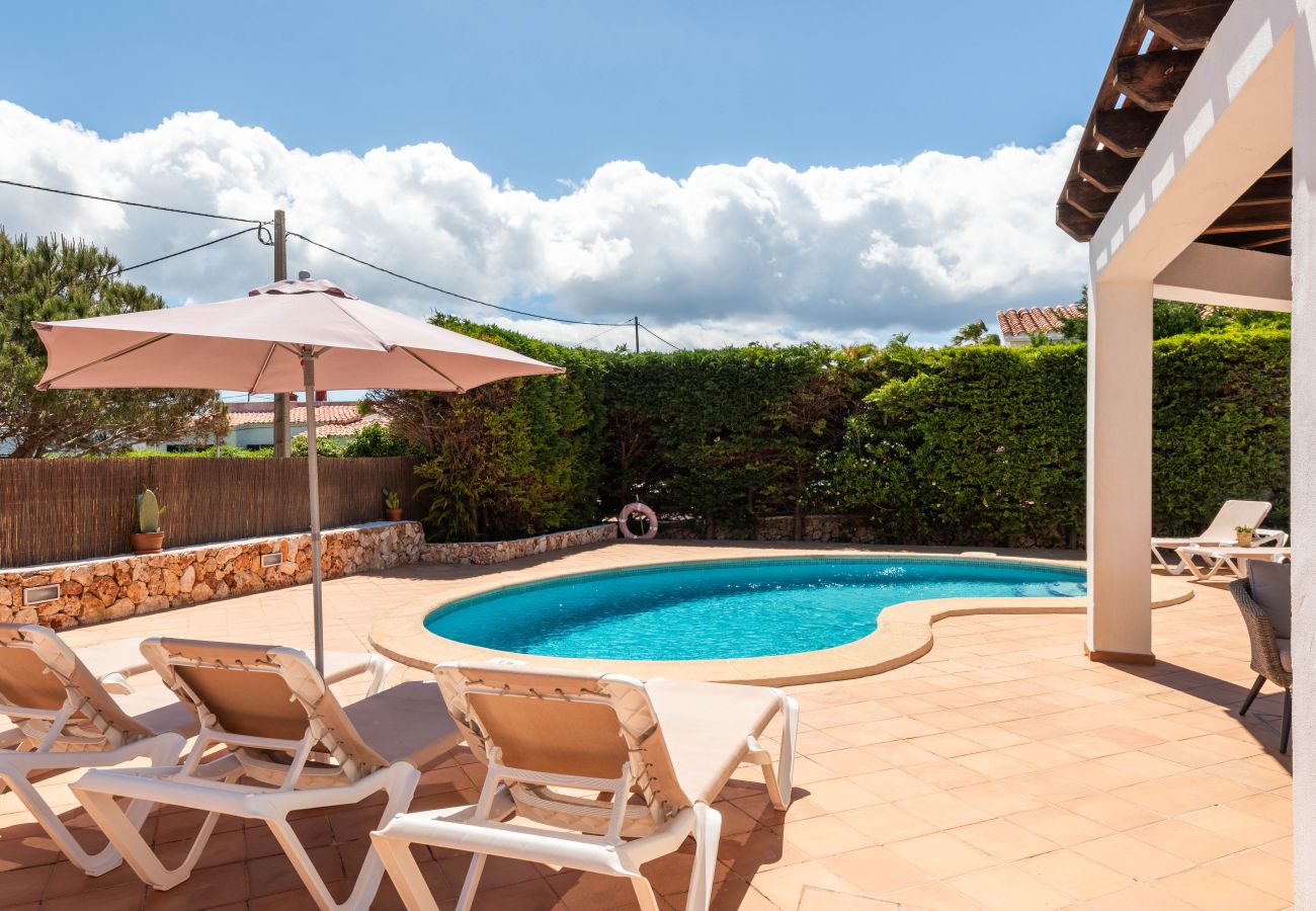 Villa em Calan Porter - Villa Rouss by Escape Home