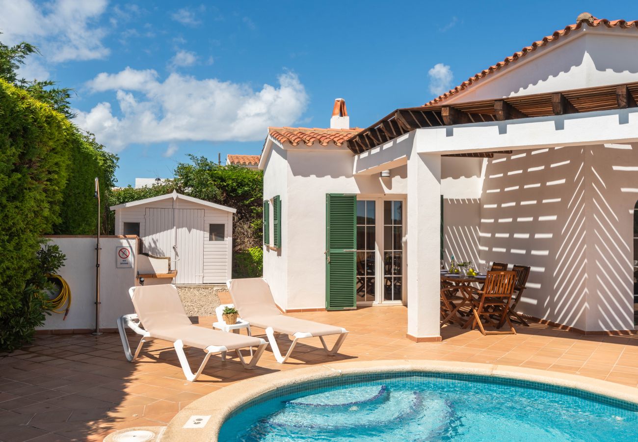 Villa em Calan Porter - Villa Rouss by Escape Home