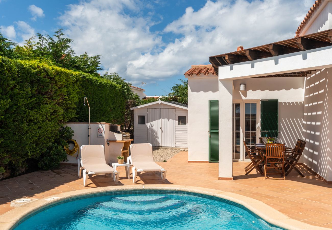 Villa em Calan Porter - Villa Rouss by Escape Home