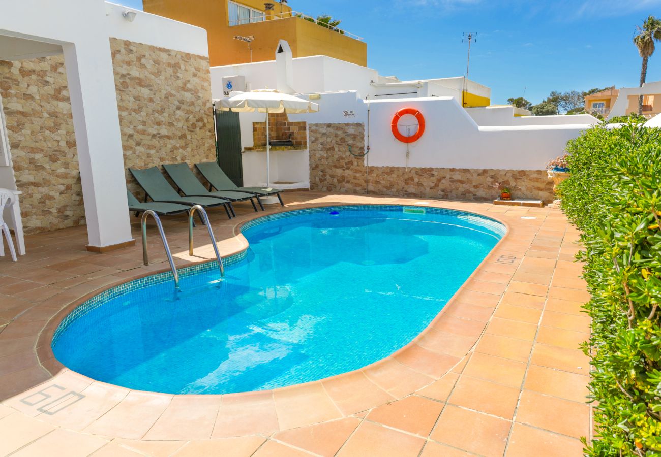 Villa em Cala Blanca - Villa 10 Marias by Escape Home