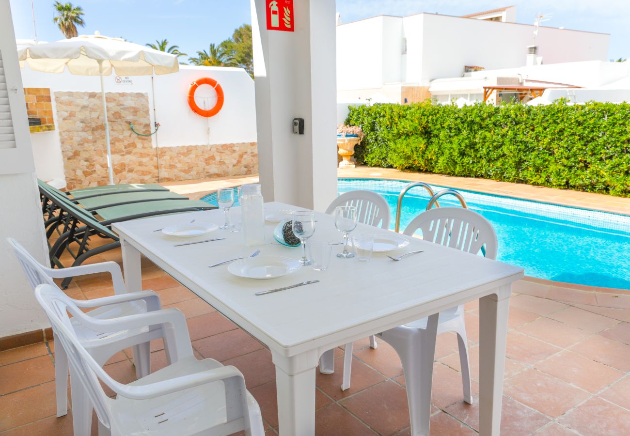 Villa em Cala Blanca - Villa 10 Marias by Escape Home
