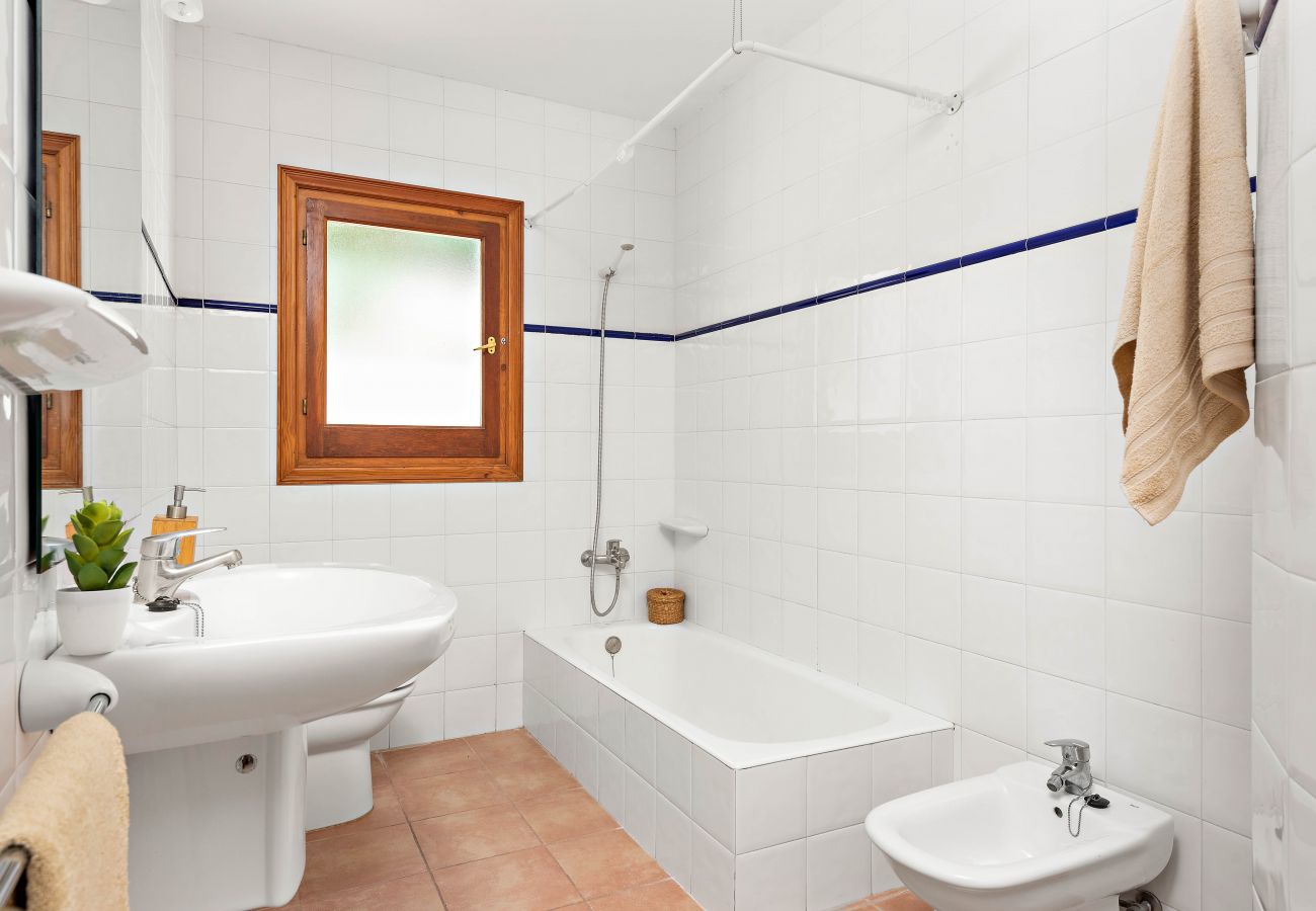 Villa em Son Bou - Villa Castellet by Escape Home
