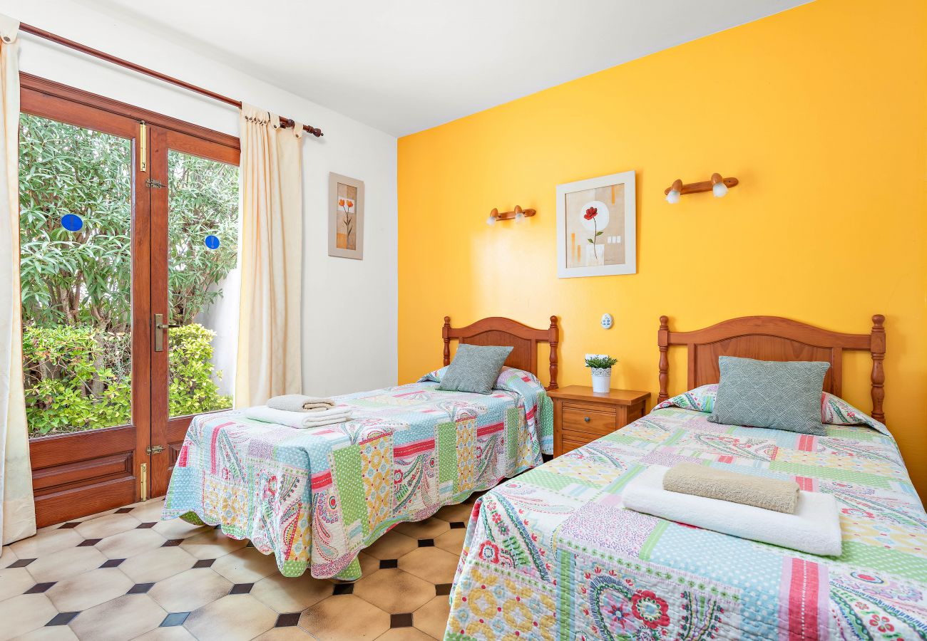 Villa em Son Bou - Villa Castellet by Escape Home