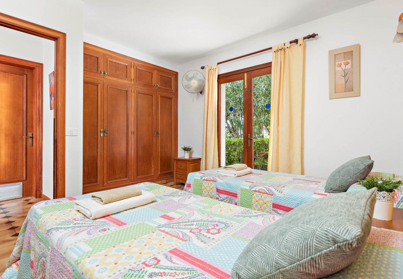 Villa em Son Bou - Villa Castellet by Escape Home