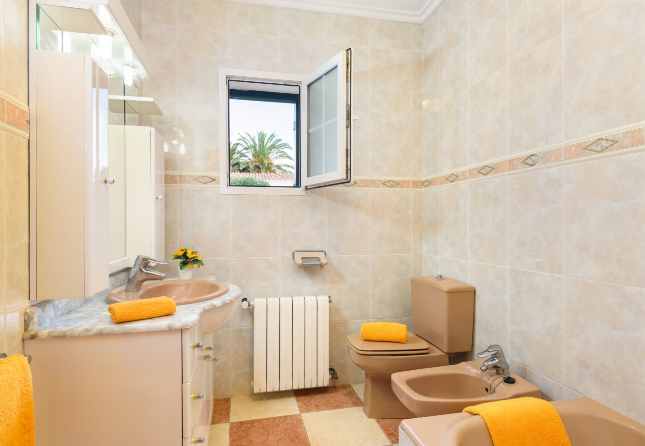 Villa em Calan Porter - Villa Marques By Escape Home