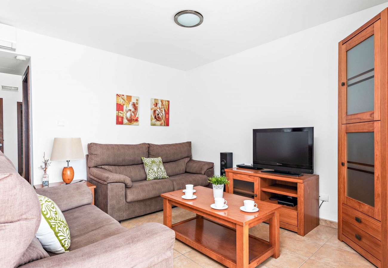 Villa em Cala´n Bosch - Villa Olivia by Escape Home
