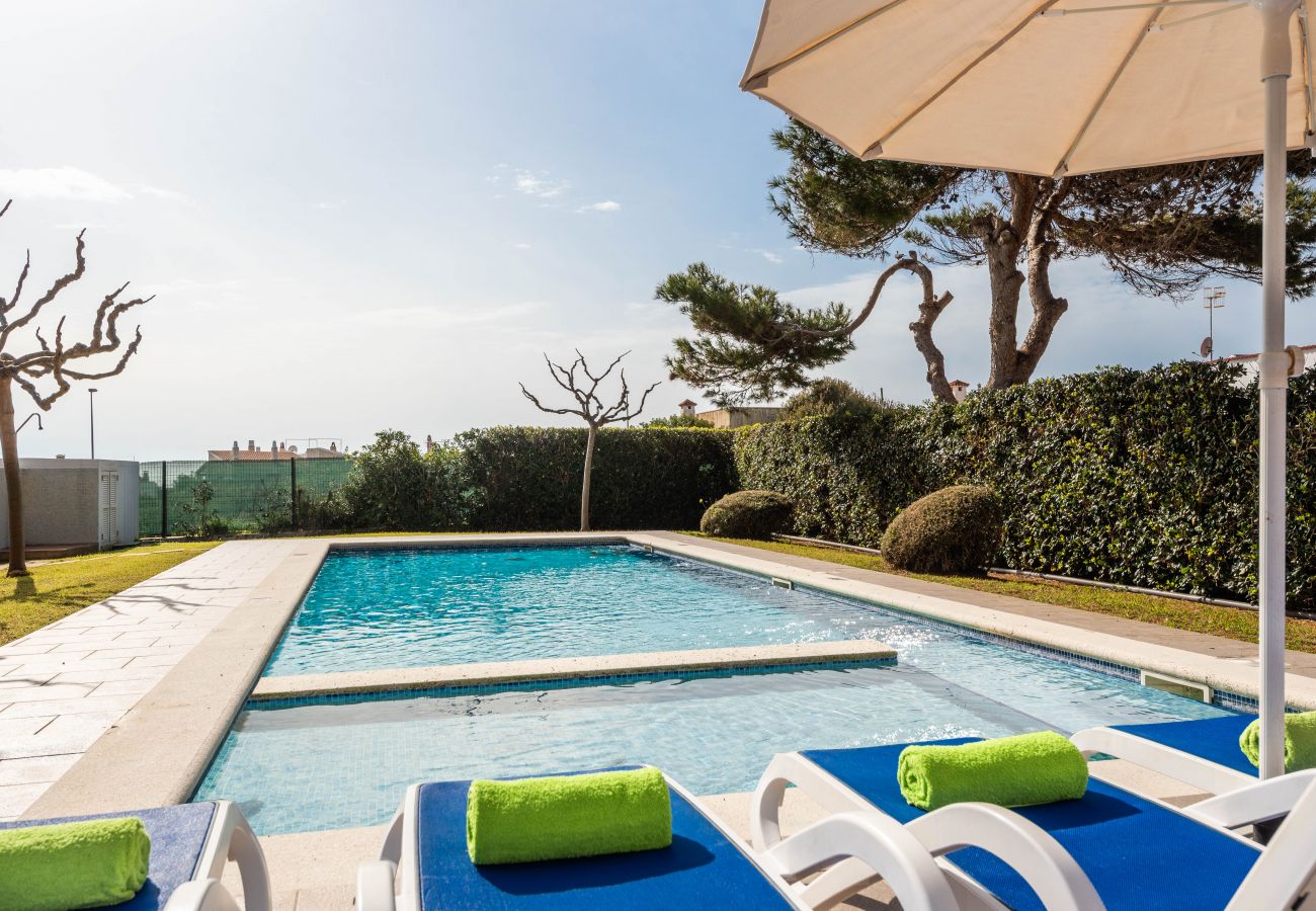 Villa em Cala´n Bosch - Villa Olivia by Escape Home