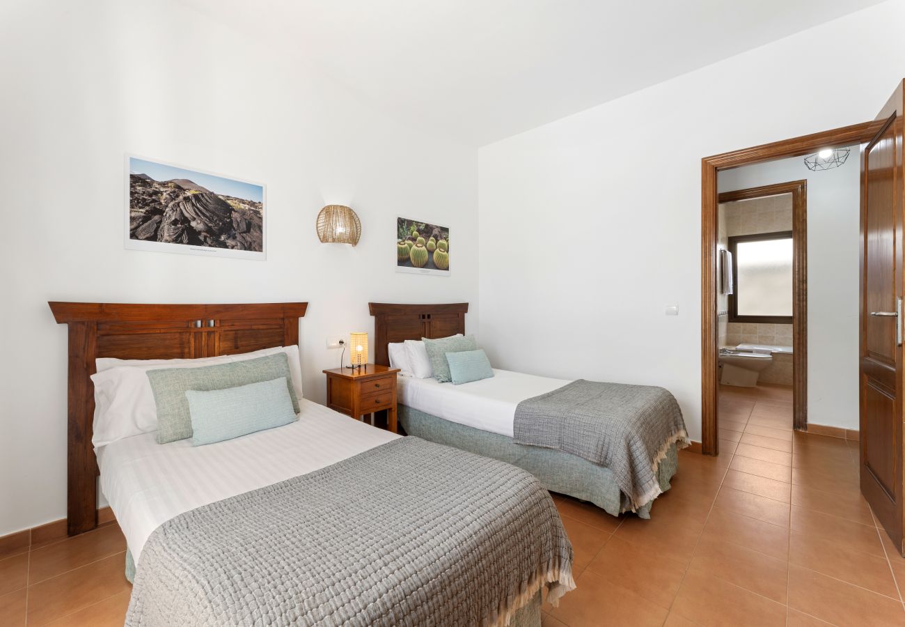Villa em Playa Blanca - Villa Dafne by Escape Home